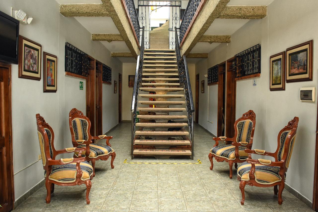 Hotel El Lago 2 佩雷拉 外观 照片