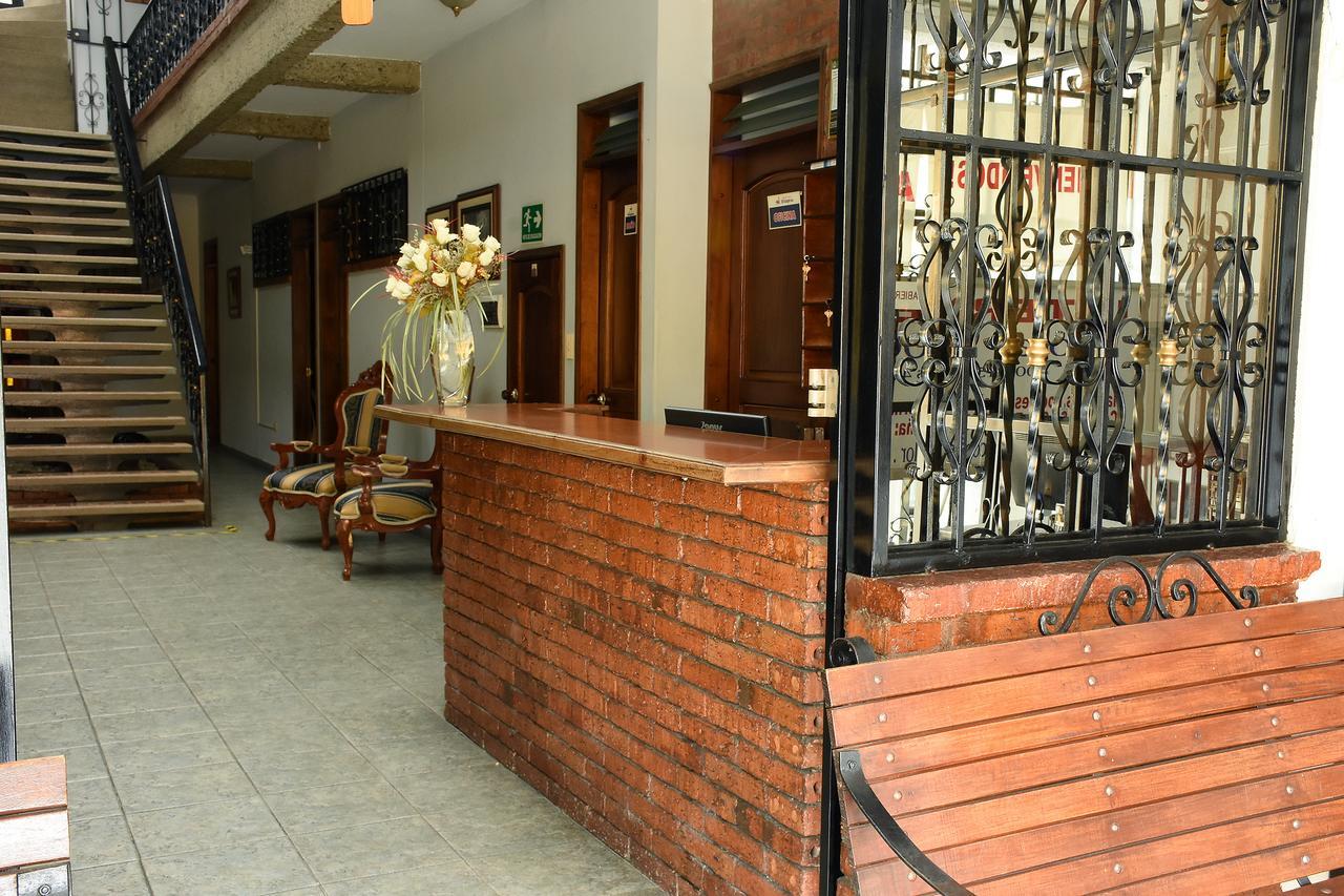 Hotel El Lago 2 佩雷拉 外观 照片